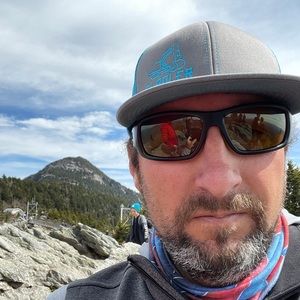 Meet your Posher, Lee